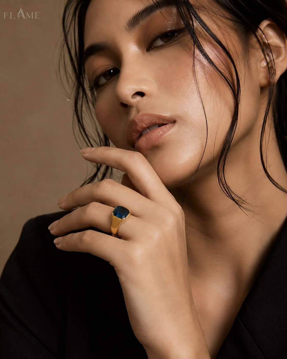 Flame Aurelia Blue Signet Ring
